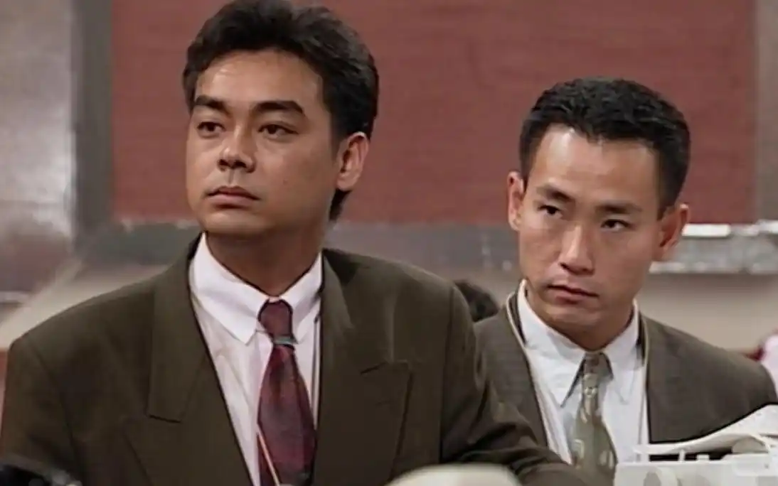 大时代,展博与丁蟹两人在联交所碰见,没想到竟然直接开骂