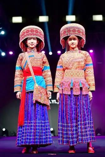 我县非遗项目——傈僳族服饰制作技艺受邀参加首届"国风西南艺术重庆"