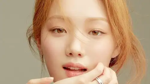 时尚唯美女神李圣经休闲金发迷人写真