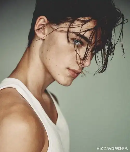 12岁就被誉为"世界第一美少年",6年后他完美蜕变,帅气依旧!