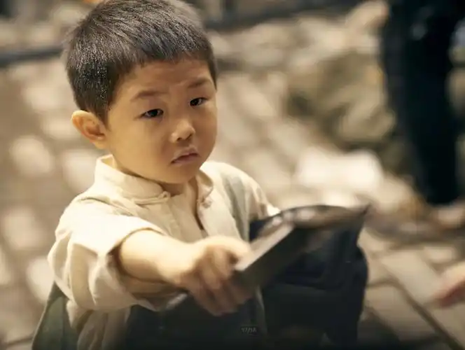 回顾张俊豪:3岁上央视,5岁上春晚,曾年入百万,如今过得怎么样