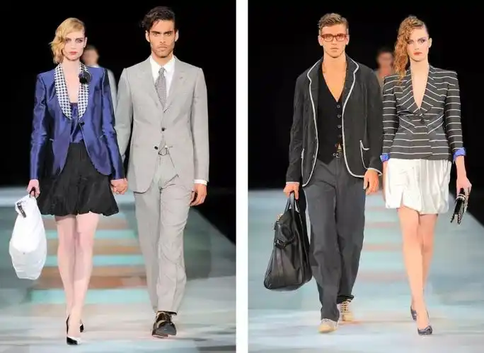 红毯上 cp 造型不足为奇,秀场上双人 cp 形式走秀也是不少.