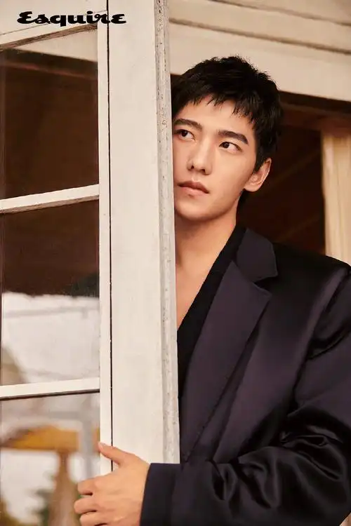 杨洋最新帅气写真大片