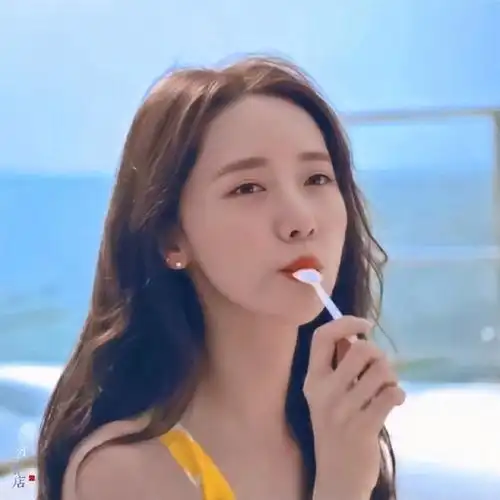 女生ins头像|林允儿头像