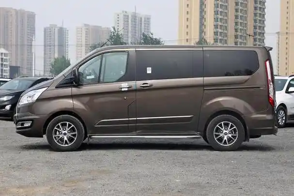 福特mpv商务车7座途睿欧(适合商务接待的中型mpv)(4)