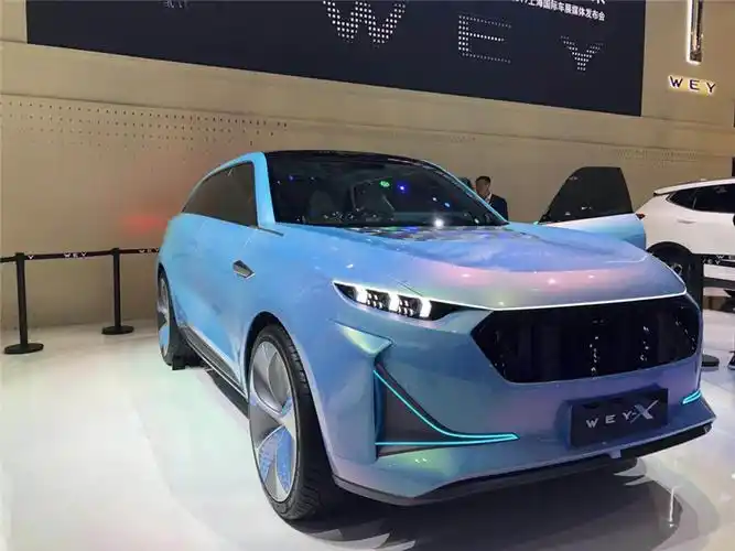 wey长城汽车是一个豪华suv品牌,价格非常亲民,保持了国产车一贯的风格