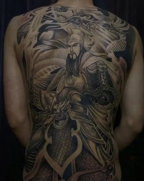 满背关公纹身图片_背部新传统纹身图案