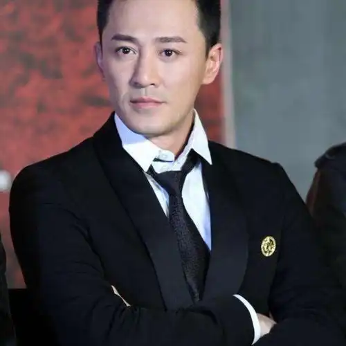 林峰是我最喜欢的香港男明星了,特别的帅气,还曾经幻_圈子-新氧美容