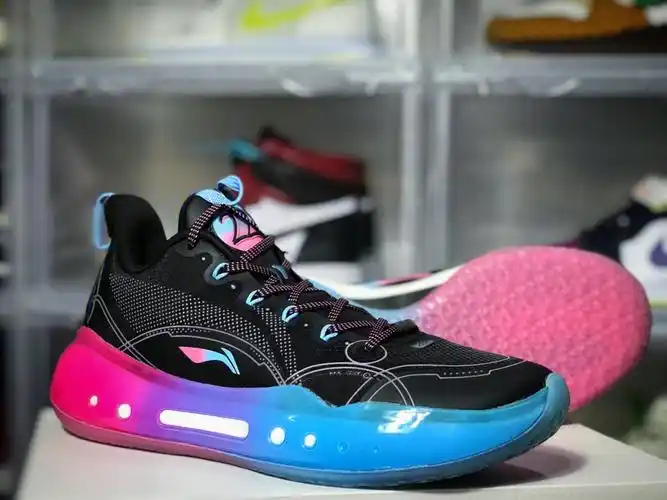 驭帅1442黑白2色你怎么选择71