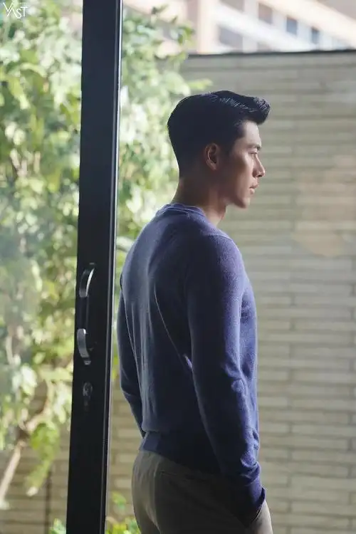 天…看看39岁的玄彬!