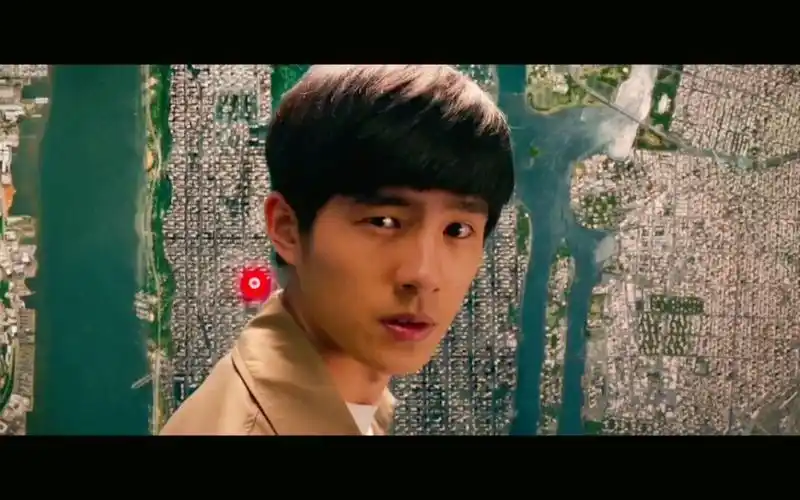 《唐人街探案》刘昊然帅气的镜头