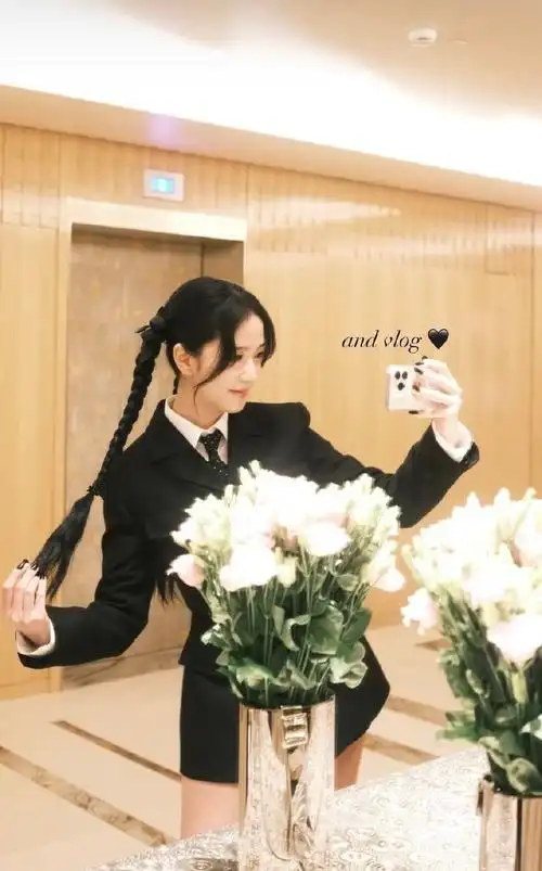 #金智秀双马尾##金智秀dior迪奥巴黎时装周#