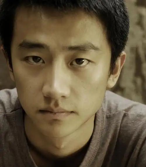 事实证明逐渐消失的黄轩已走上男演员的另一条大道