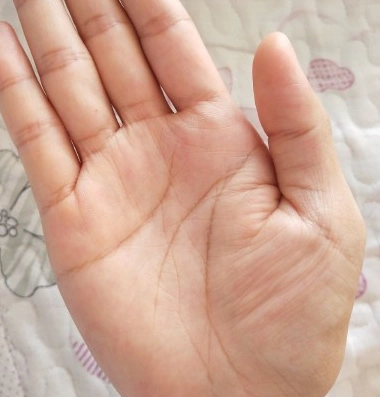 这种手相的女人,能旺夫益子,必定富贵有余,啥都不愁