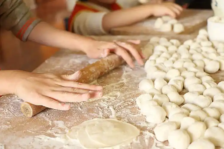 包饺子图片_包饺子高清图片_全景视觉