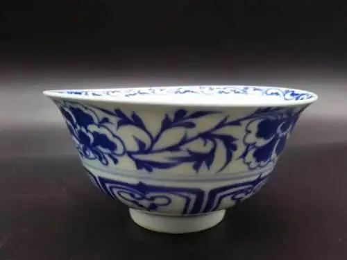 元青花龙纹小碗