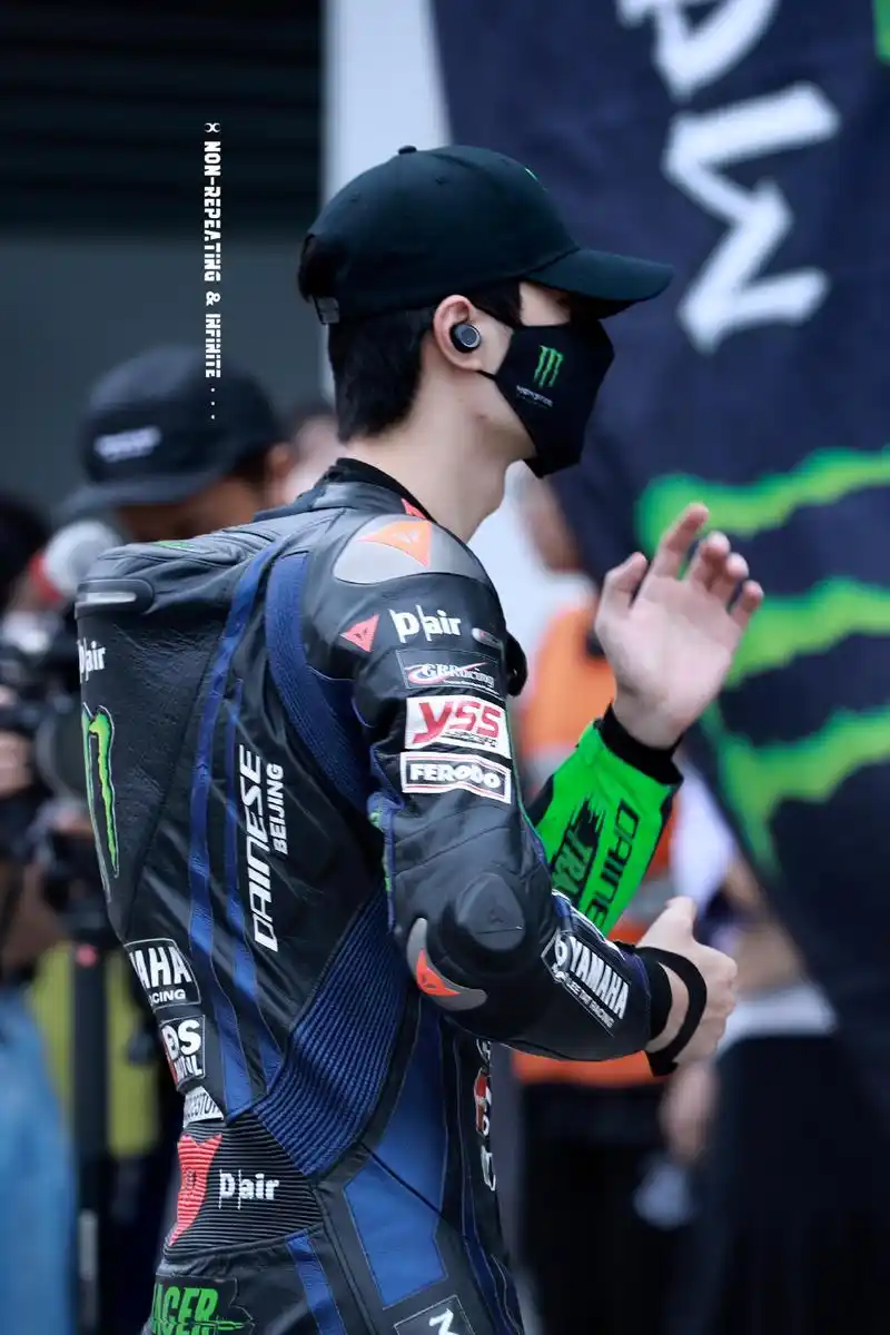 王一博珠海zic摩托车正赛全程cut(45分钟)分享,打破自己最好记录比赛