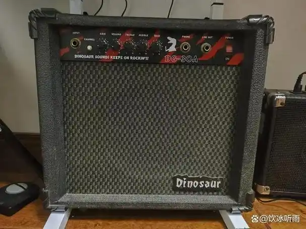 声卡,杂牌,pdd挑便宜的买的,162.8元;耳机,杂牌,pdd挑便宜买的,13元.