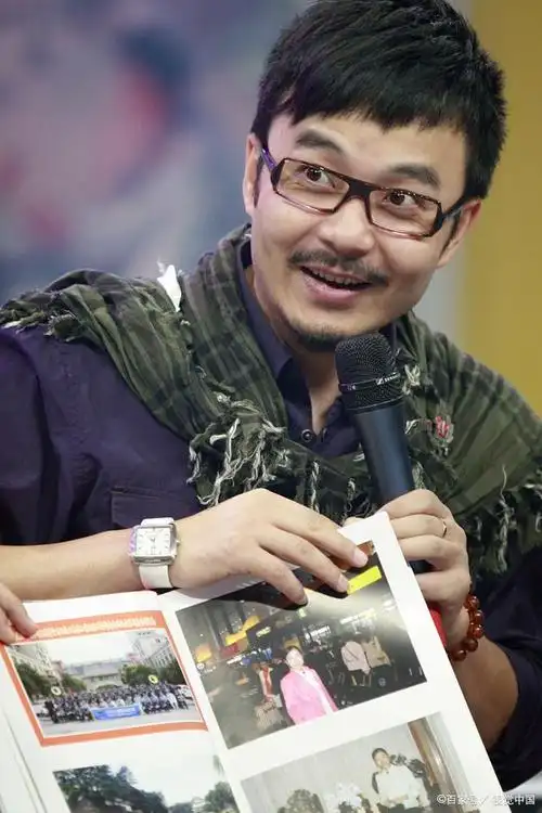 汪涵老师早年照片,看看还是那么的青春