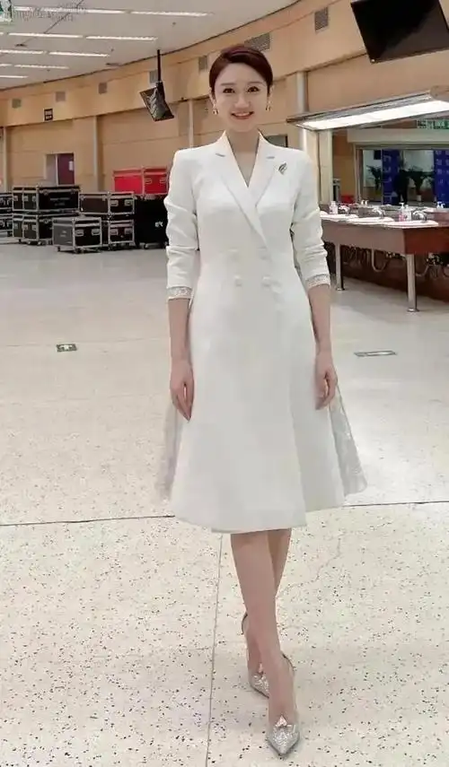 湘妹子主持人龙洋