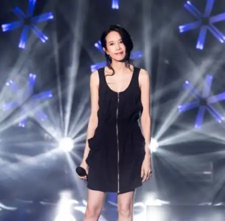 当年向太打压周星驰时,娱乐圈只有几人力挺他|苑琼丹|莫文蔚|郑佩佩