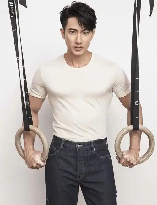 吴尊(文莱男歌手,演员)_石塘网