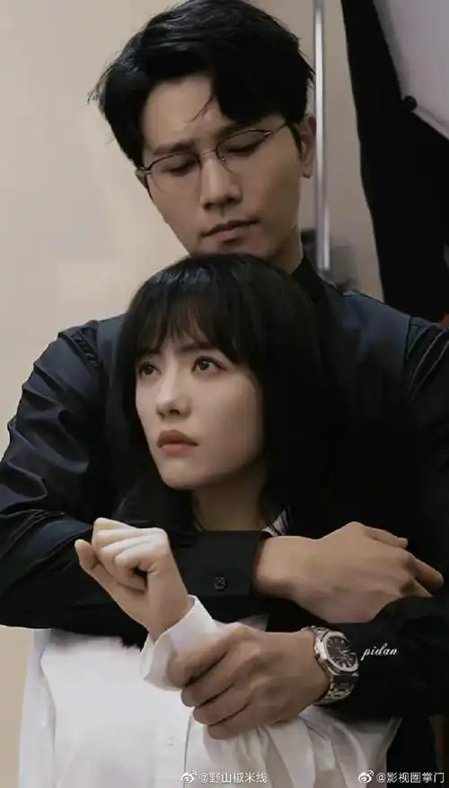 彭冠英想和蔡文静三搭五搭