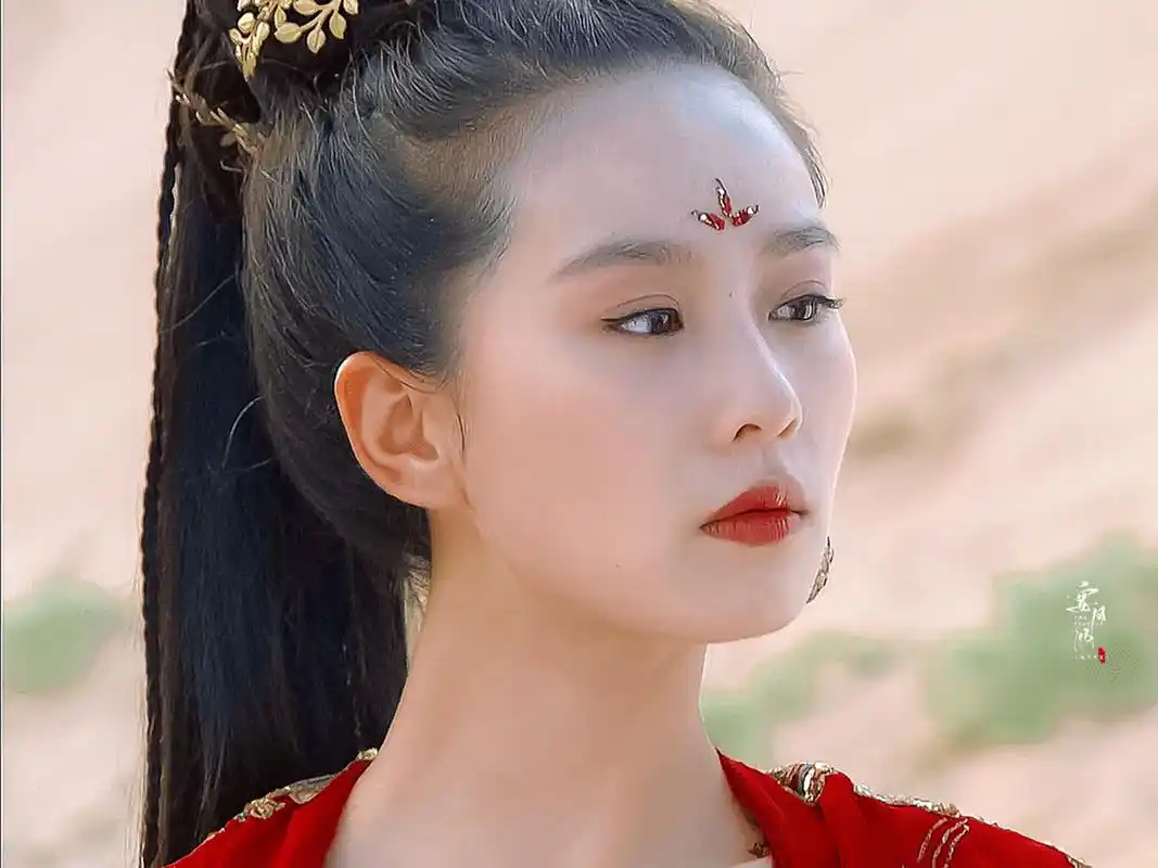 刘诗诗古力娜扎合照梦回轩辕剑