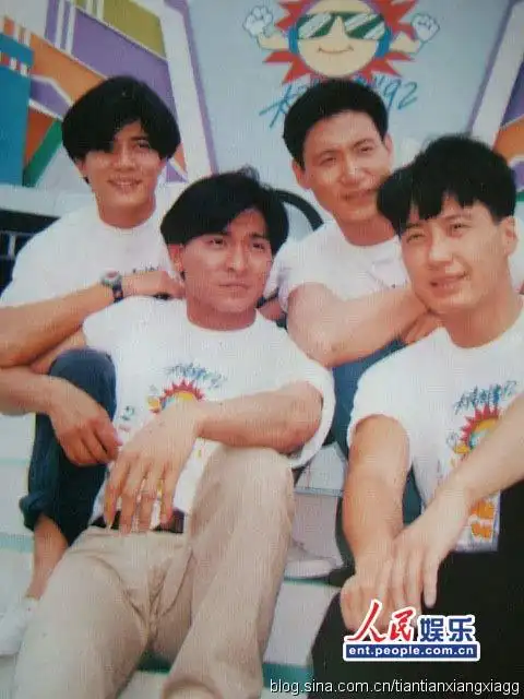 首页 2010首页 首页焦点坊  虽然并称"四大天王",但同行之间的竞争在