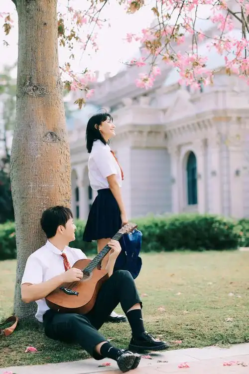 从学生时代开始的恋爱应该拍什么样的婚纱照