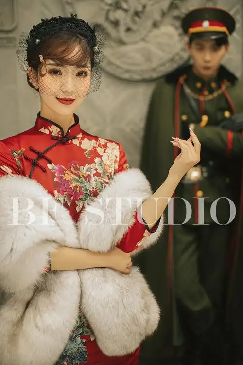 民国婚纱照电影剧情风军阀太太