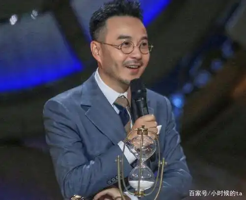 湖南台最"尬"主持人?金星老师强势吐槽,汪涵都圆不了场