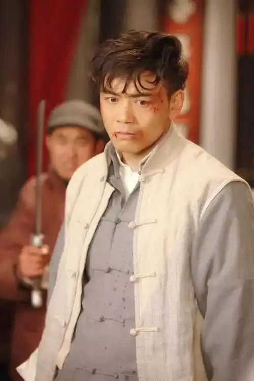 杨烁没胡子变化有多大硬汉变文艺青年花千骨中也有他