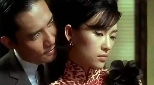 章子怡恭喜梁朝伟获得亚洲电影人奖,称"叶先生",显高情商