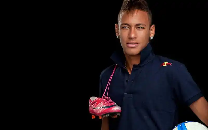 内马尔·达席尔瓦足球明星桌面壁纸高清大图预览1920x1080_欧美明星下