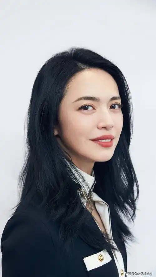 姚晨: 可盐可甜, 霸气侧漏