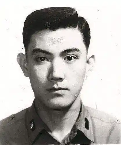 从民国名人的发型,服装,照片,神态,看那个时期的社会开放程度