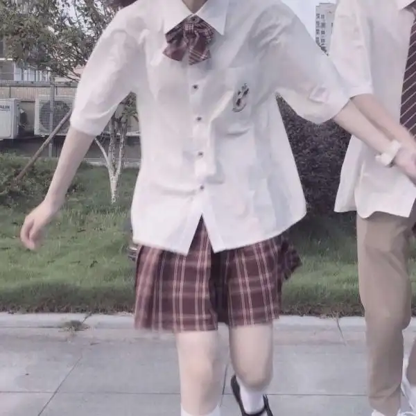 情侣半身头像jk部位少女心喜欢