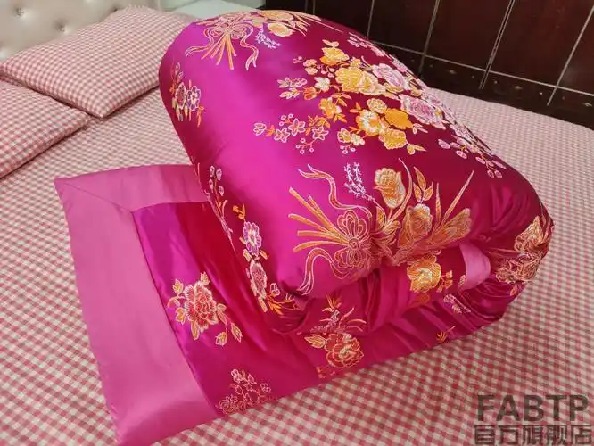 老式丝绸绸缎喜被子传统包边手工丝绸棉花被定制古代绸缎被子婚庆喜被