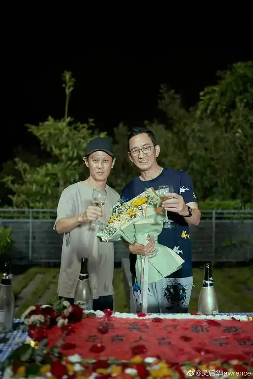 知名港星吴启华被批滤镜太重,销售额不忍直视|宣萱|佘诗曼|黄宗泽