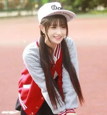 2015学生中长发流行发型 好看的中长发发型图片