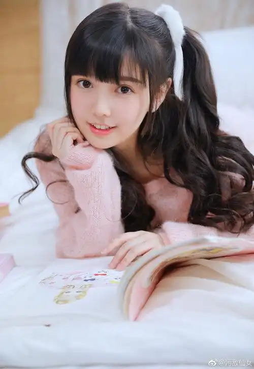 萌萌的清新小美女很美很可爱