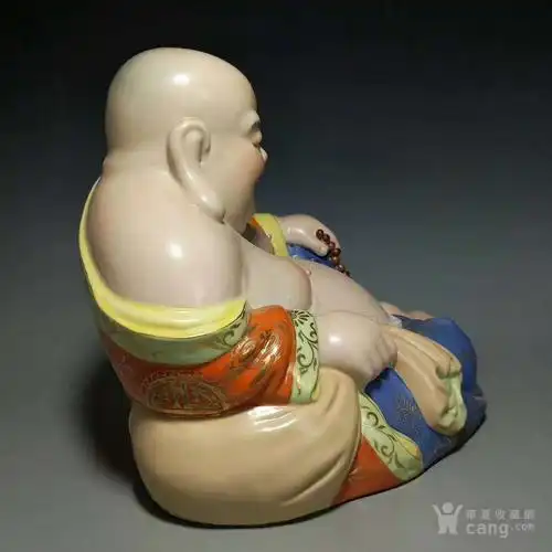 曾龙升粉彩弥勒佛坐像