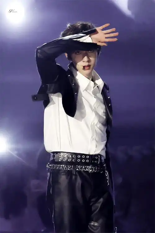 贺峻霖 天猫双11狂欢夜