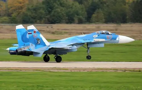 俄罗斯  苏-33舰载战斗机  海侧卫