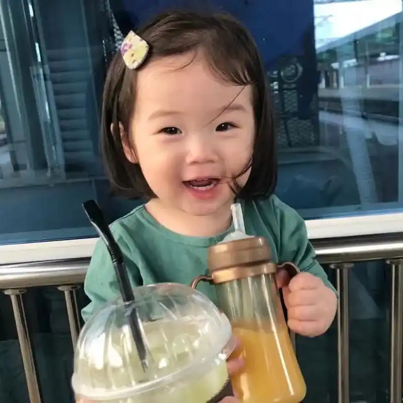 可爱的奶雪时期 #金雪 - 抖音