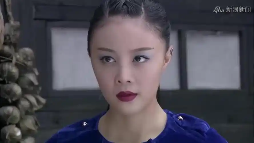 喋血孤岛:海仁杰想撬开箱子,说了一番话,手下都懵了