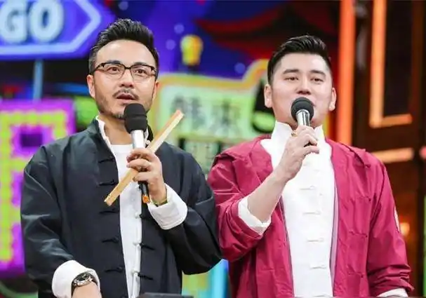 力破不和欧弟凌晨为汪涵庆生,涵哥疑似喝多了,举酒瓶满脸通红_郭德纲