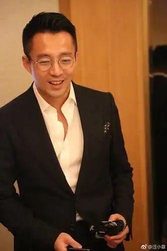 面对大s的送命题 汪小菲只需用这招迷惑她