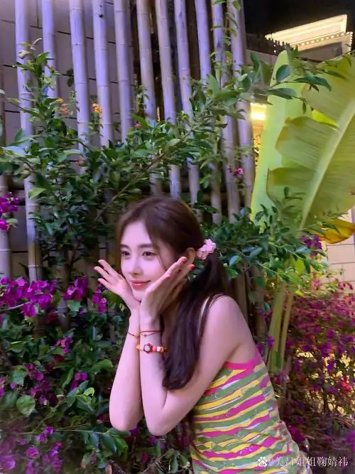 鞠婧祎头像 情头3